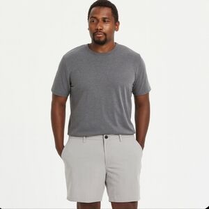 VUORI Men’s Light Grey Performance Stretch Shorts Size 33 Casual‎ Lightweight